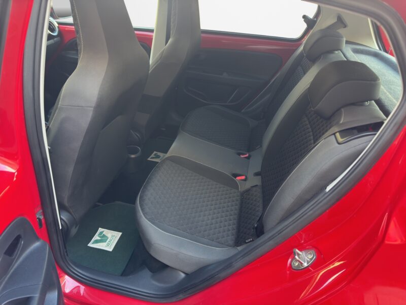 Skoda Citigo Red MPI 1.0 2018 - 13